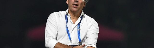 开云下载-海港杯赛出局哈维尔暂无危机 德比后还有新的大考