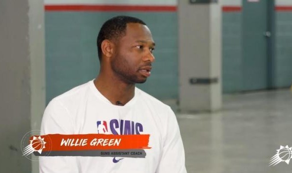 开云APP-鹈鹕要请太阳助教当主教练 这一幕咋那么熟悉...