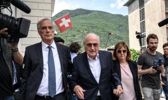 开云-瑞士法院宣判布拉特普拉蒂尼无罪：腐败罪名不成立