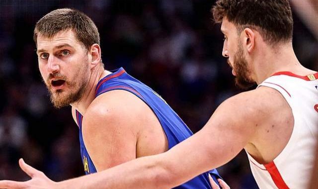 开云注册网址-惨败！穆雷30+4，约基奇碾压申京，杜兰特很无奈，火箭成西部福利