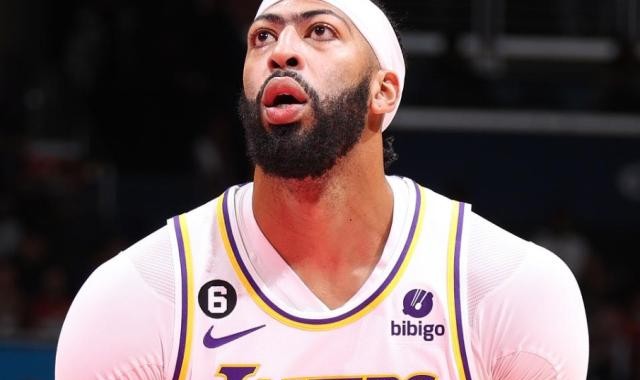 开云-加时赛成湖人过不去的坎 疯狂逆转再度功亏一篑